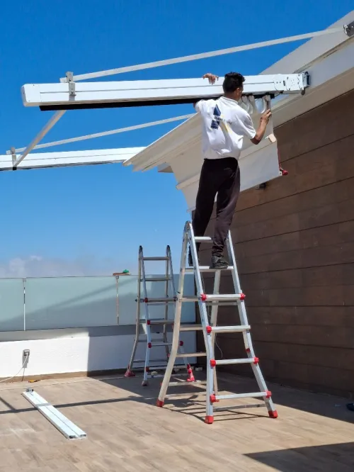 Pergola Bâche PVC Rétractable Motorisée