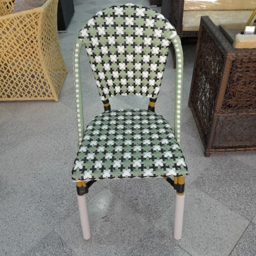 Chaise parisienne sans accoudoirs en aluminium et rotin  Nouvel arrivage