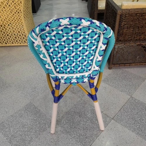 Chaise parisienne sans accoudoirs en aluminium et rotin  Nouvel arrivage
