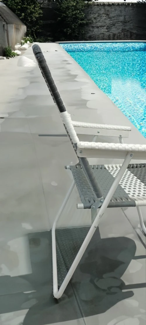 Chaise De Plage Pliante Livraison Disponible - كرسي قابل للطي - التوصيل متوفر promotion