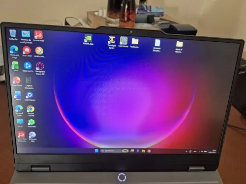 Lenovo LOQ - I5 / 13ém HX - RTX 5050 - Ecran FHD 144 hz + 512 gb SSD