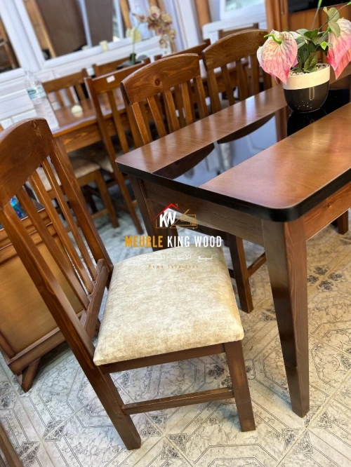 Table cuisine et salle a manger 4 et 6 chaises