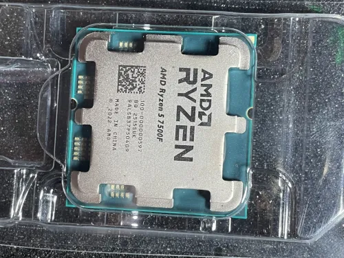 R5 5700F