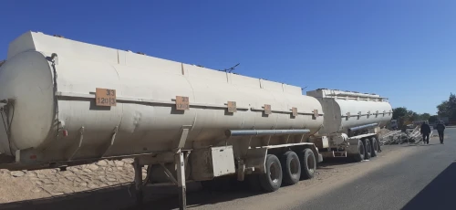 Citerne hydrocarbures Snvi randon comet 2006