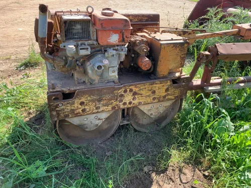 Compacteur Compacteur 1982