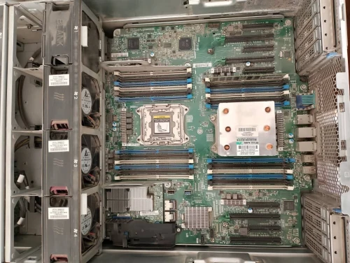 ProLiant ML350 Gen9