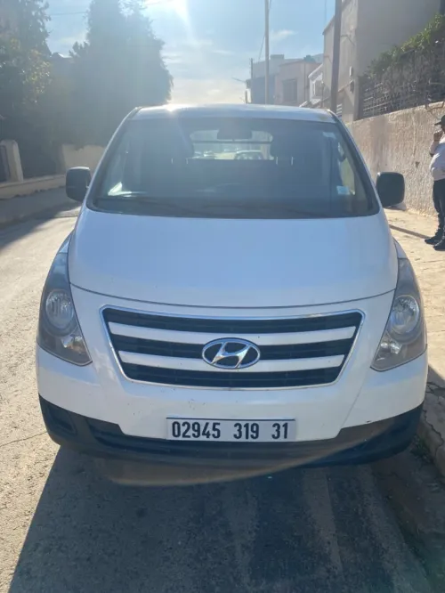Hyundai H1 2019 vitré 2P