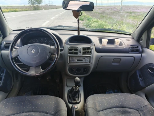 Renault Clio Classique 2002 Clio Classique