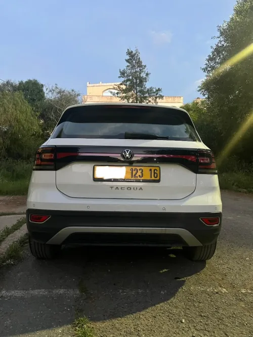 Volkswagen Tacqua 2023 