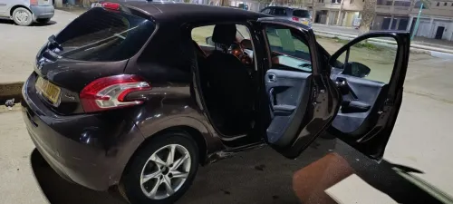 Peugeot 208 2013 Active