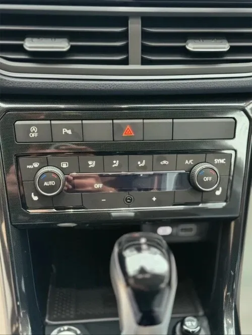 Volkswagen Tharu XR  2026 BLACK ÉDITION