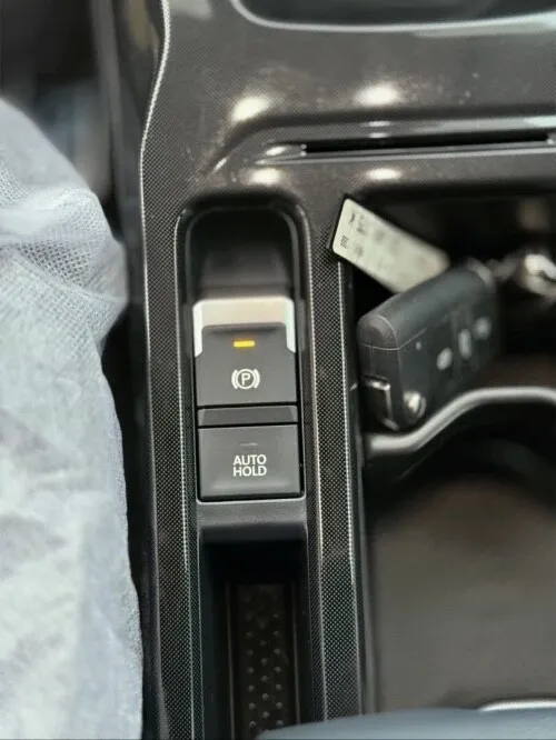 Volkswagen Tharu XR  2026 BLACK ÉDITION