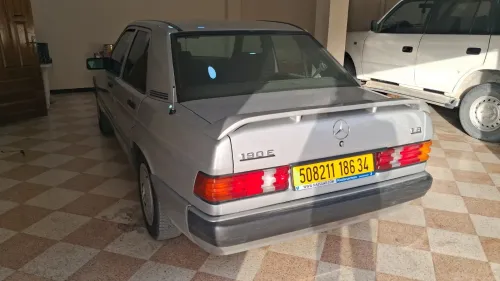 Mercedes Classe E 1986 Classe E
