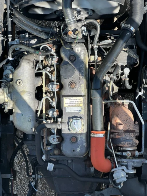 Isuzu Npr léger Super jumbo 2013