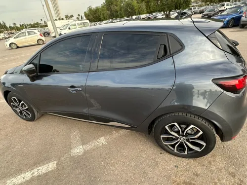 Renault Clio 4 2022 Limited 2