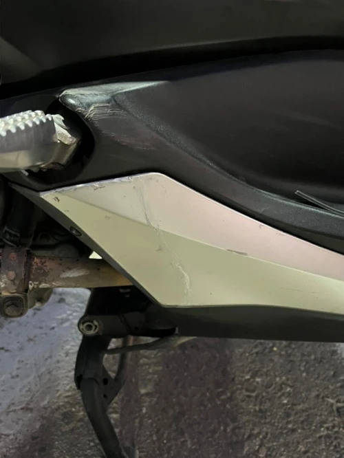 YAMAHA Xmax 