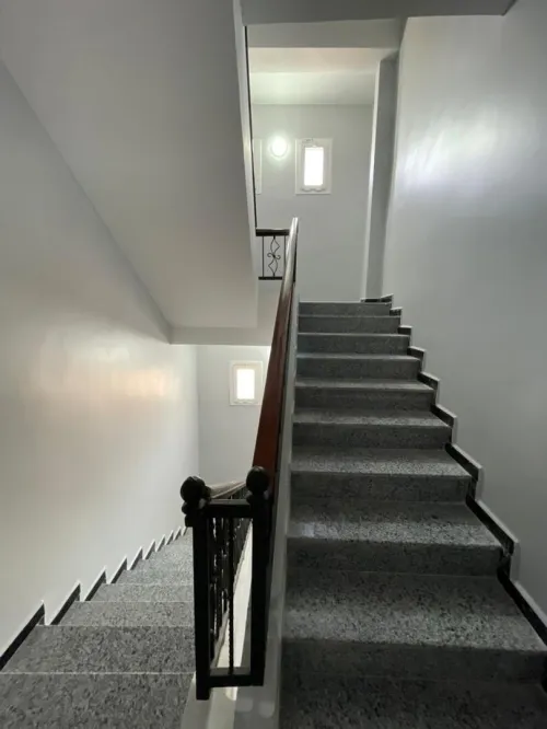 Location Appartement Niveau de villa F3 Alger Hydra