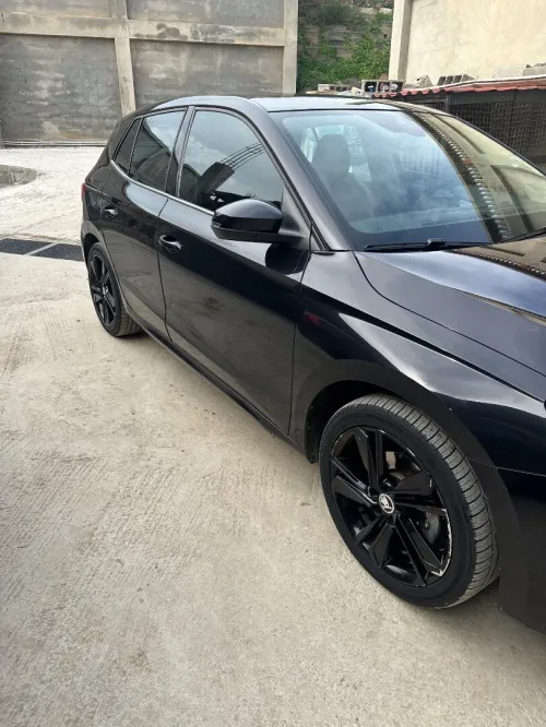 Skoda Fabia 2022 Style (avec toit panoramique)