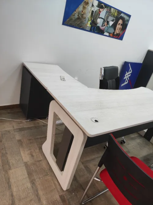 Mobilier de bureau complet à vendre