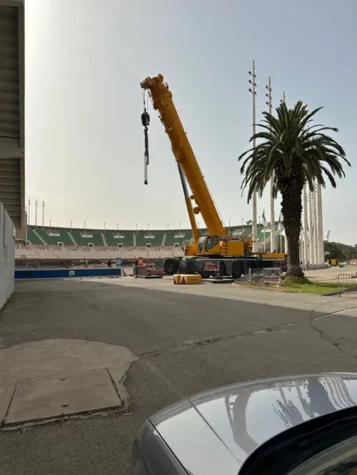 Grue mobile 350 tonnes 