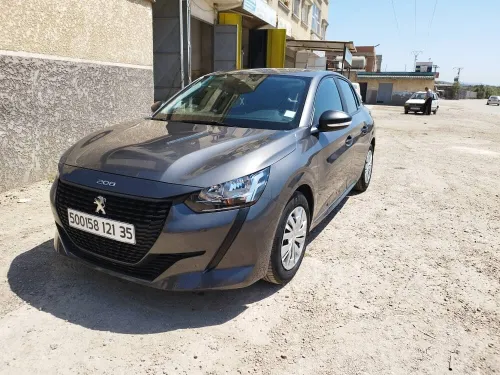 Peugeot 208 2021 