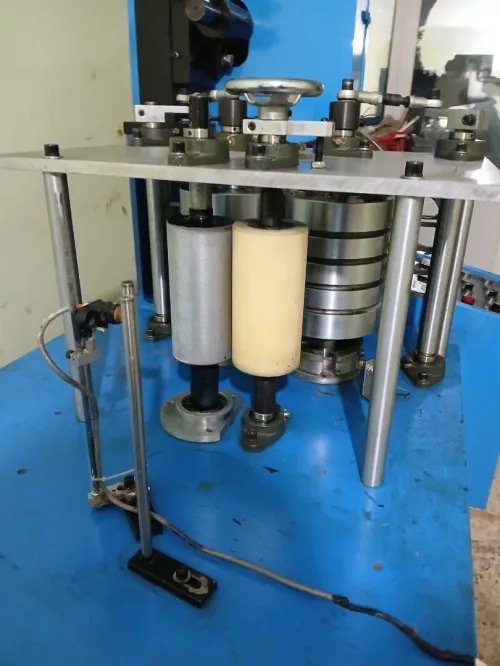 Machine papier servitte