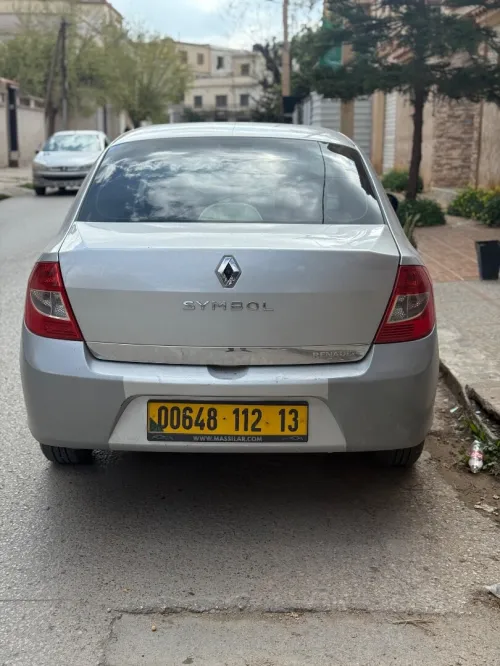 Renault Symbol 2012 