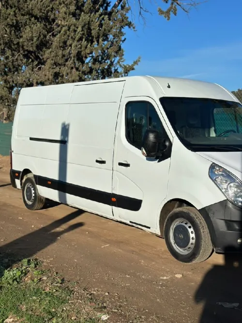 Renault Master 2012