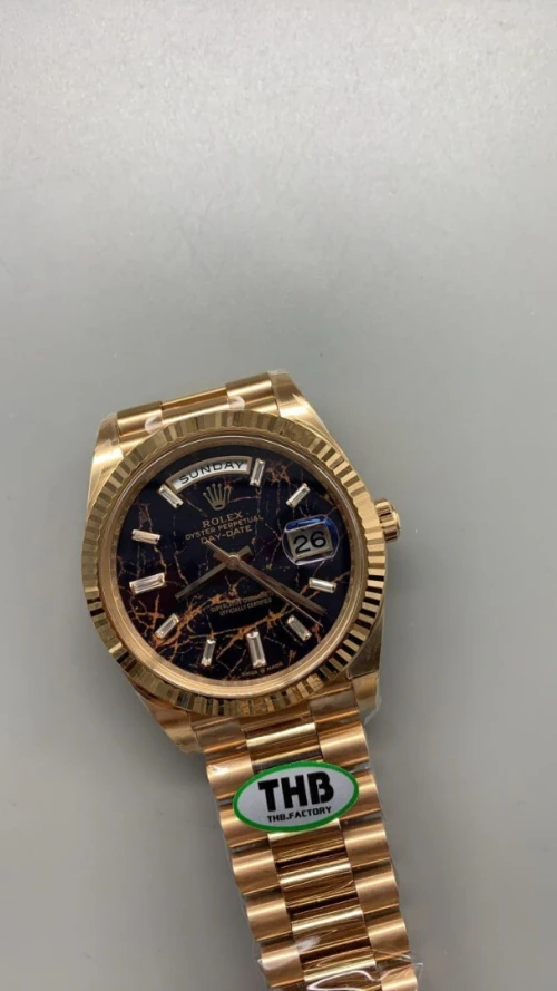 Montre Rolex DayDate Rose Gold (Clean / Clone)