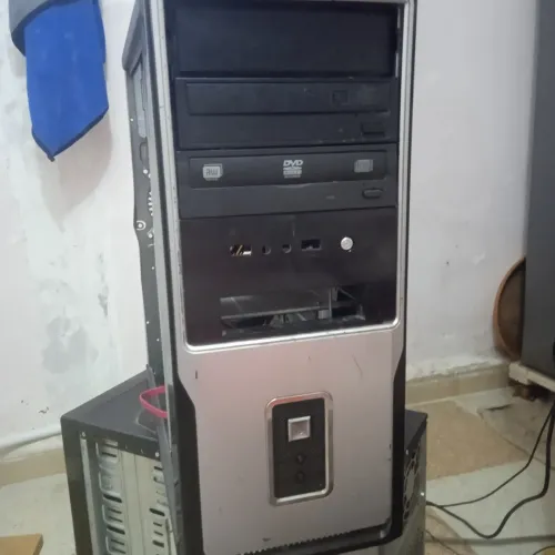 fijutsu cpu 2 duo 3.07 ram 2g