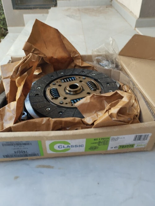Kit d'embrayage Valeo venu de France neuf 