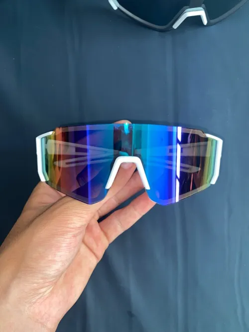 Lunettes de soleil 2025