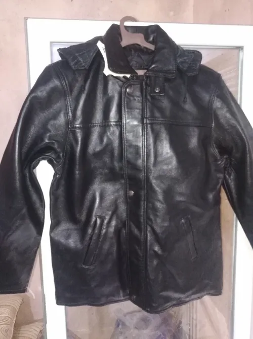 VESTE  CUIR  NOIR