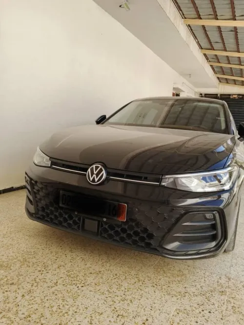 Volkswagen Passat 2025 Pero