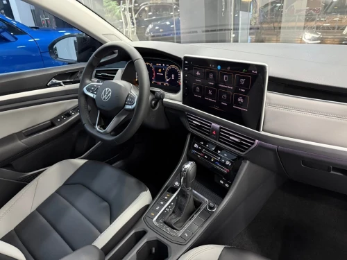 Volkswagen Bora 2025 Rline
