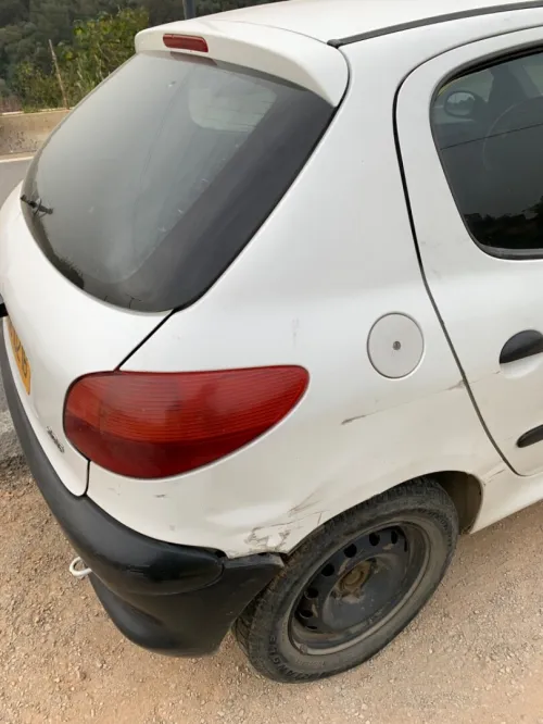 Peugeot 206 2002 La base