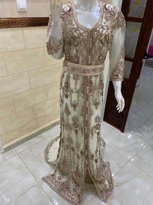 02 Caftan Mariage, Karakou Traditionnel et Robe Soirée.