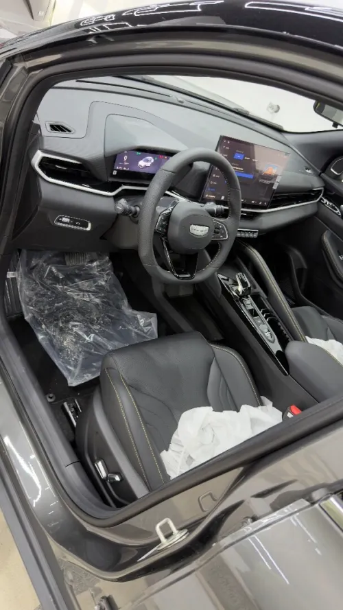 Geely Coolray 2025 Star shine luxury package English version