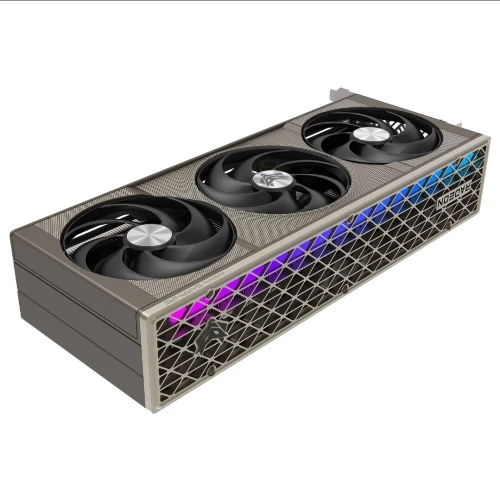 Sapphire Nitro Plus AMD Radeon RX 9070 XT Gaming OC 16GB sous blister