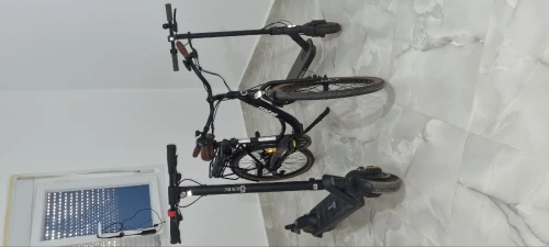 2 trottinette électrique 1 vélo électrique 