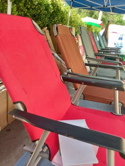Chaise et parasol de plage