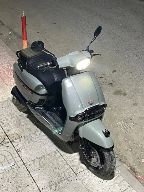 VMS Victoria 300cc 2026