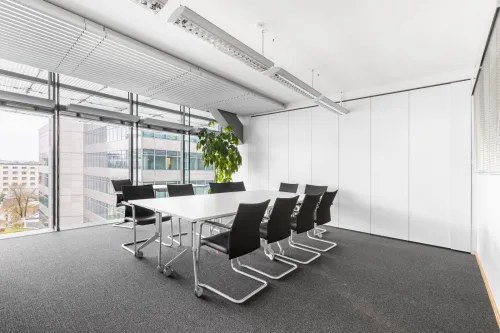 Bureau privé à louer pour 3 personnes à Algiers, Bunyan Hydra