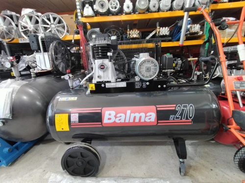 Moto pompe incendie, moto pompe, compresseur balma, transpalette, gerbeur électrique, groupe 3kva ,