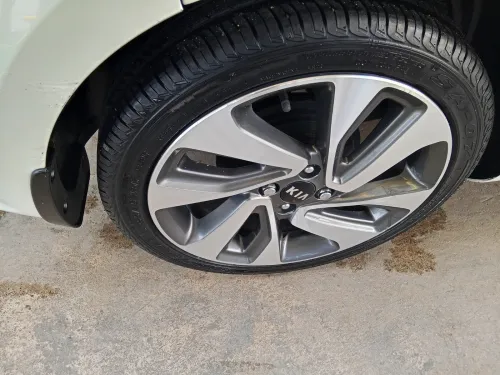 Kia Rio 5 portes 2015 Funny Facelift 