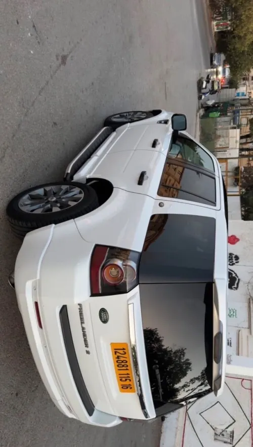 Land Rover Land Rover  2015 Premium 