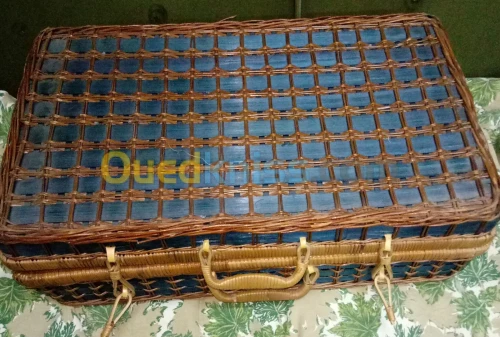 Valise en osier /service a The 16 pieces