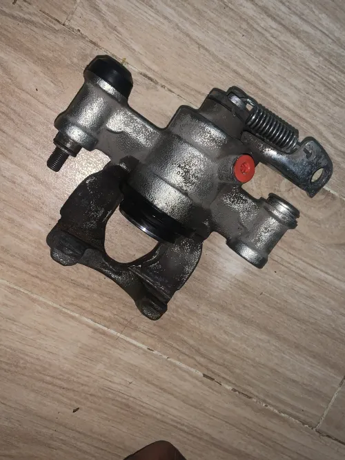 Étrier de frien master 3 arrière gauche