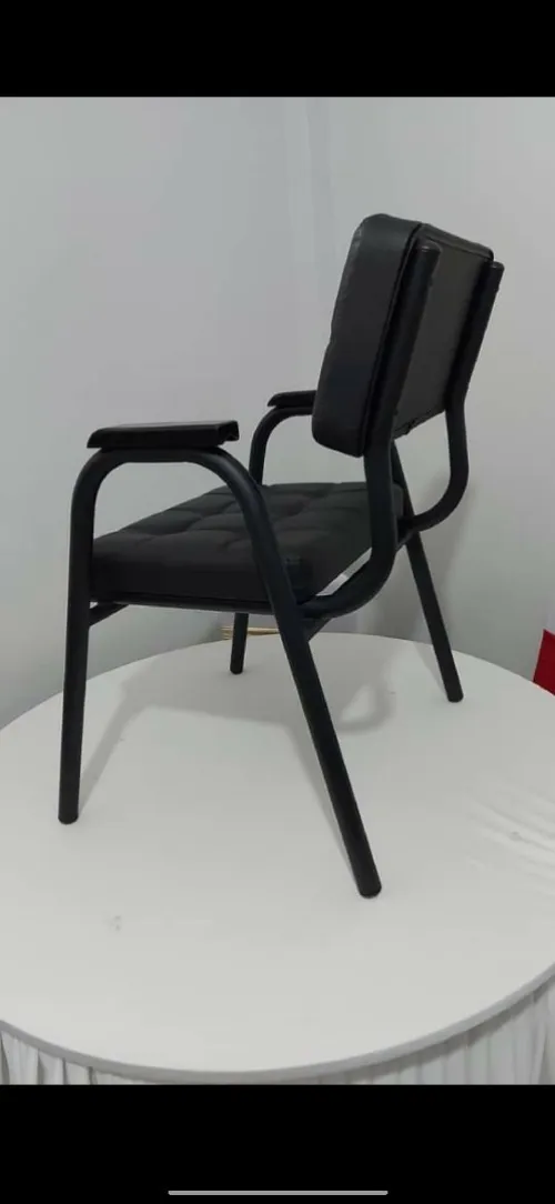 Chaise visiteur 