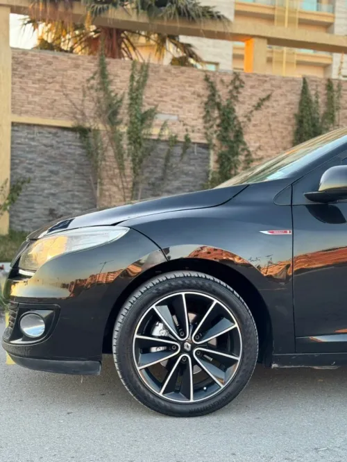 Renault Megane 3 2012 Play